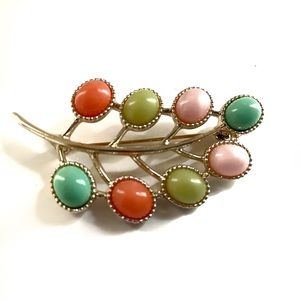 Vintage Sarah Coventry Candy Land Leaf Gold To e Brooch Pin